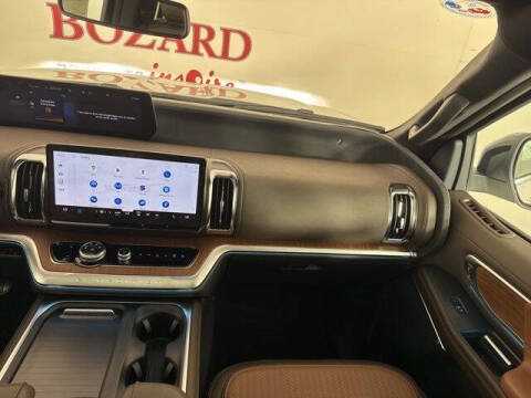 2025 Ford Expedition MAX King Ranch