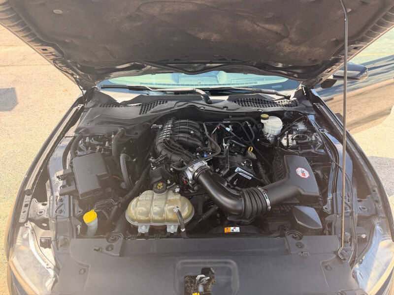 2016 Ford Mustang V6