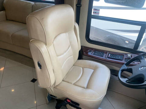 2013 Freightliner MH Chassis