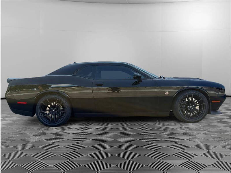 2021 Dodge Challenger