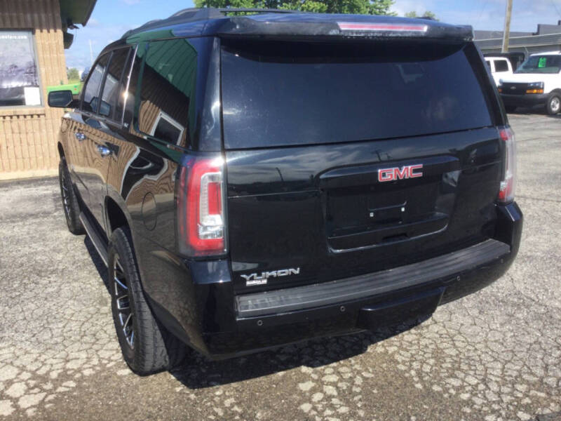 2017 GMC Yukon SLT