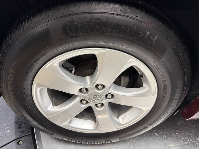 2017 Toyota Sienna LE 8-Passenger