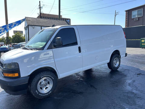 2020 Chevrolet Express 2500