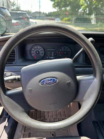 2011 Ford Crown Victoria