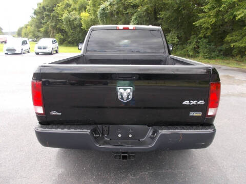 2012 RAM 1500 ST