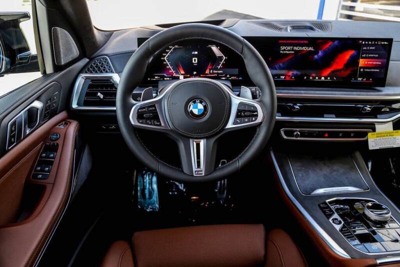 2026 BMW X5 M60i