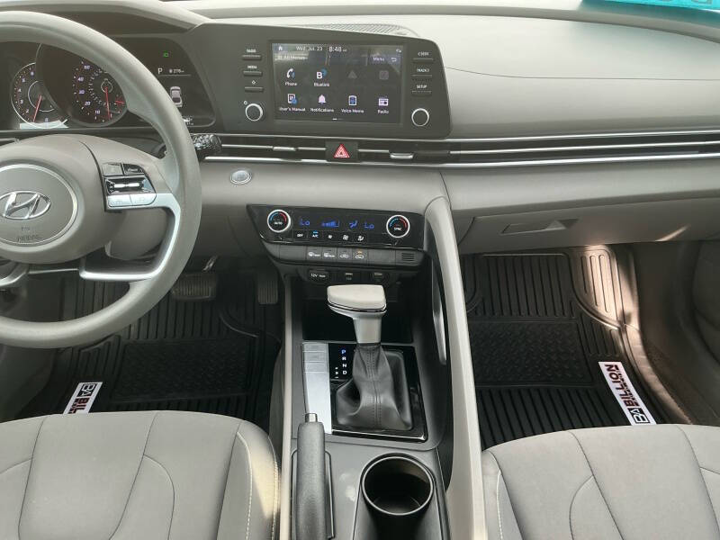 2023 Hyundai Elantra