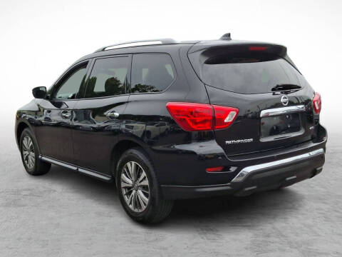 2019 Nissan Pathfinder S