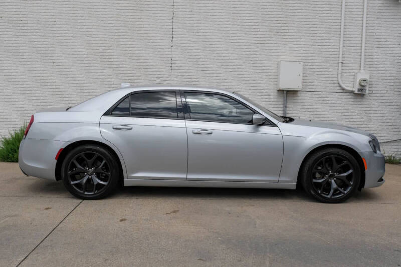 2021 Chrysler 300 S V6