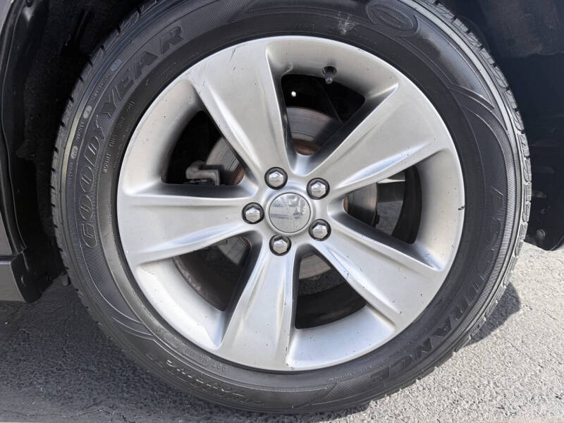 2017 Dodge Charger SXT