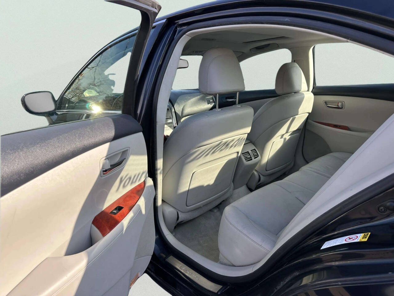 LexusES 35015