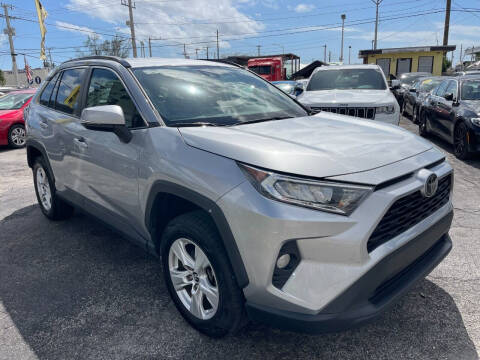 2020 Toyota RAV4 for sale at MIAMI AUTO LIQUIDATORS in Miami FL