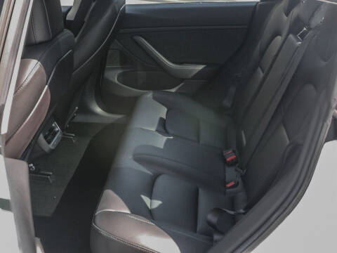 2019 Tesla Model 3 Mid Range