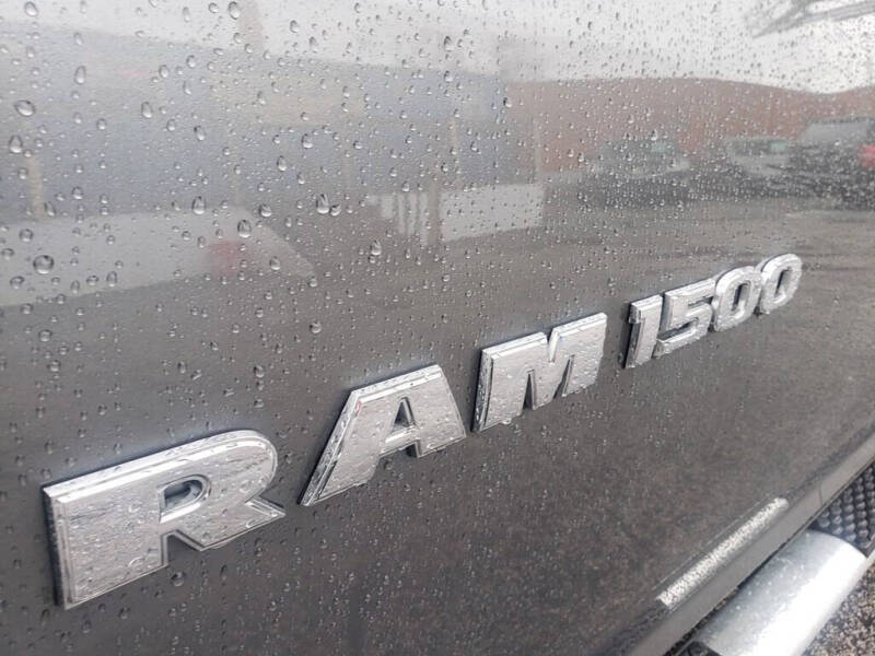 2012 RAM 1500 ST