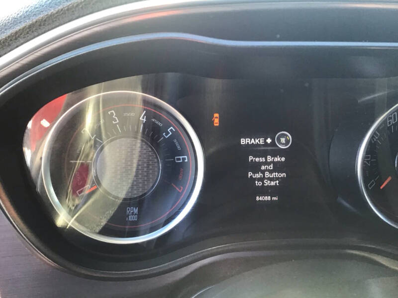 2018 Dodge Challenger SXT Plus