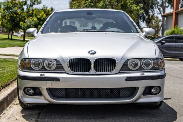 2002 BMW M5