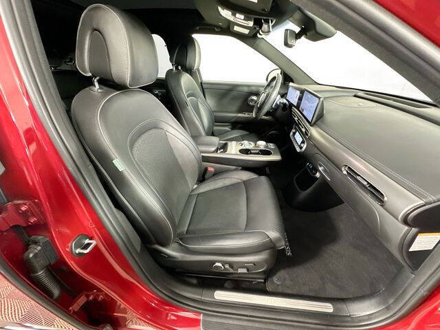 2023 Genesis GV60 Advanced