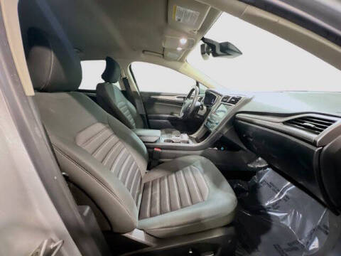 2019 Ford Fusion Hybrid SE