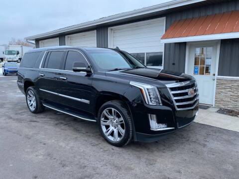 2016 Cadillac Escalade ESV for sale at PARKWAY AUTO in Hudsonville MI