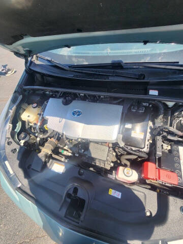 2019 Toyota Prius XLE