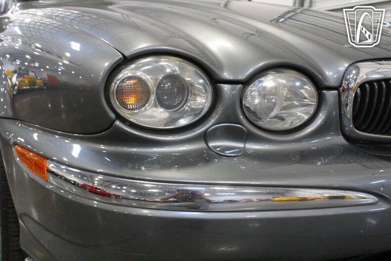 2002 Jaguar X-Type 2.5