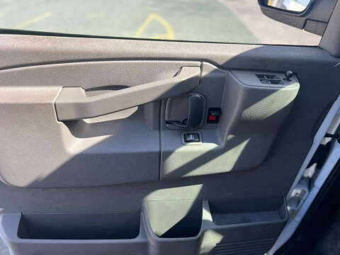 2020 Chevrolet Express 2500