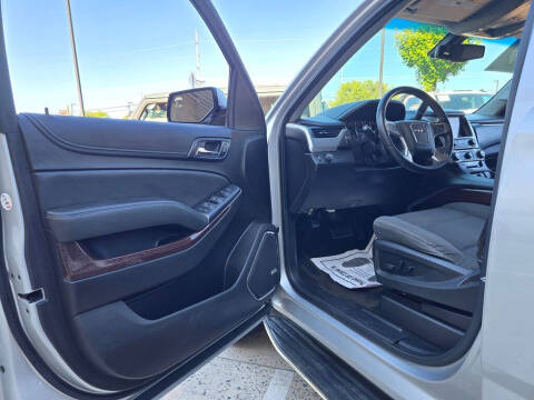 2017 GMC Yukon SLE