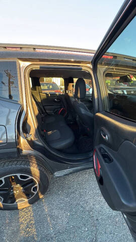 2017 Jeep Renegade Trailhawk