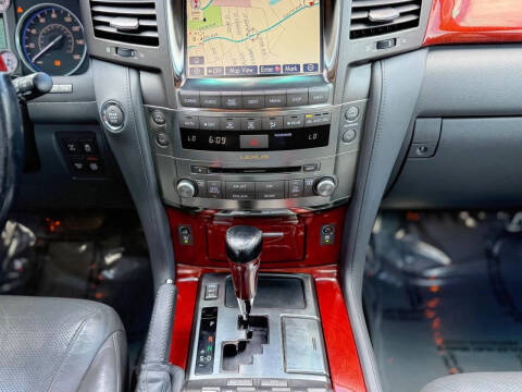 2008 Lexus LX 570