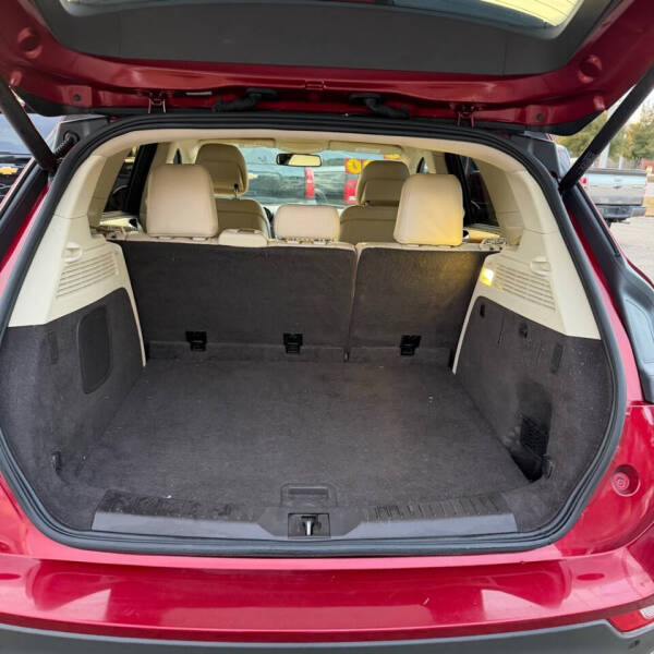 2016 Lincoln MKC Select