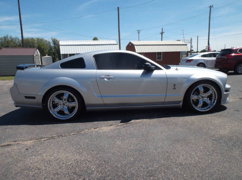 2009 Ford Mustang GT Deluxe