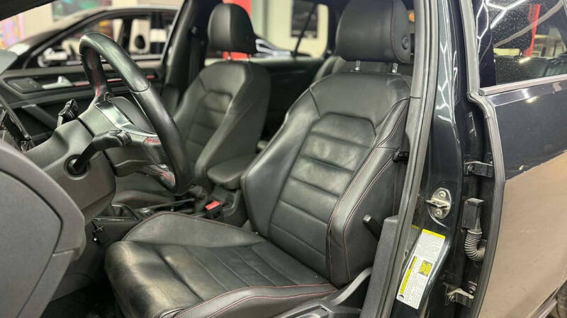 2015 Volkswagen Golf GTI S