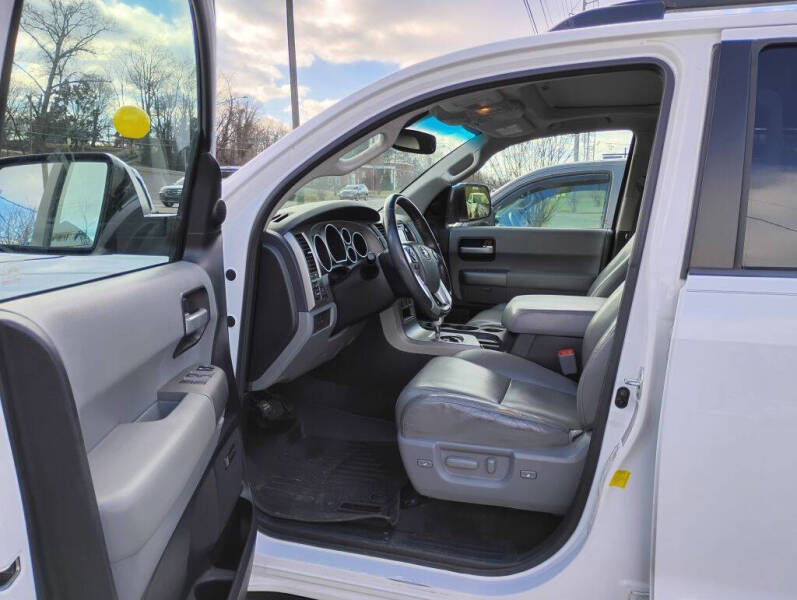 2014 Toyota Sequoia Limited