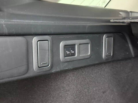 2018 Land Rover Range Rover Velar P380 R-Dynamic SE