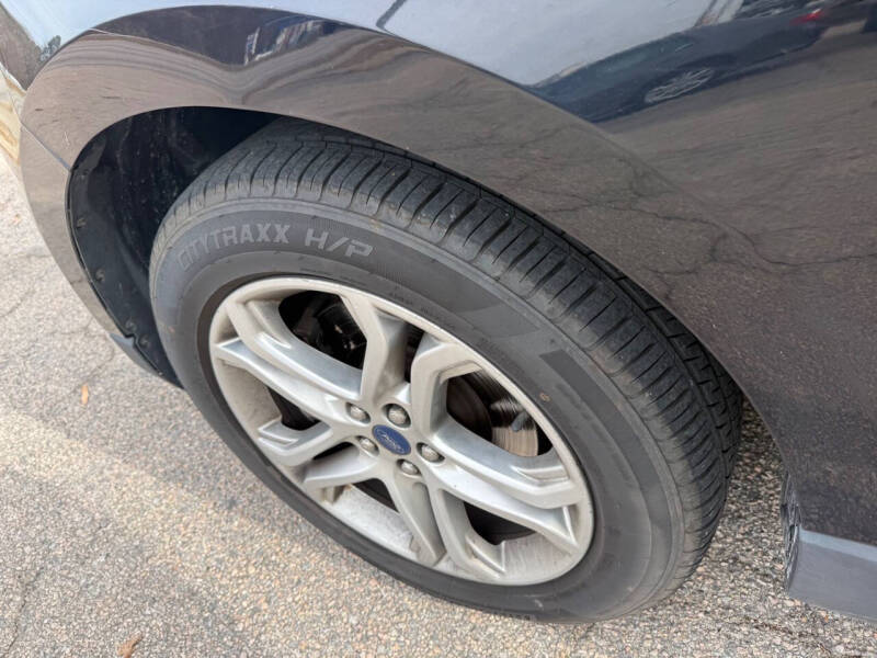 2017 Ford Edge Titanium