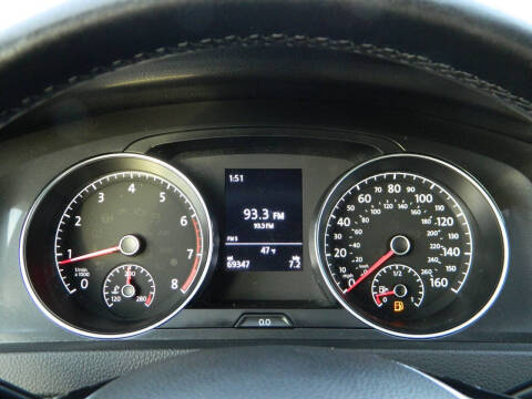 2018 Volkswagen Golf TSI S