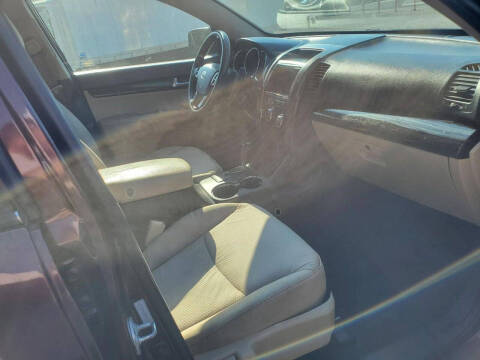 2012 Kia Sorento LX