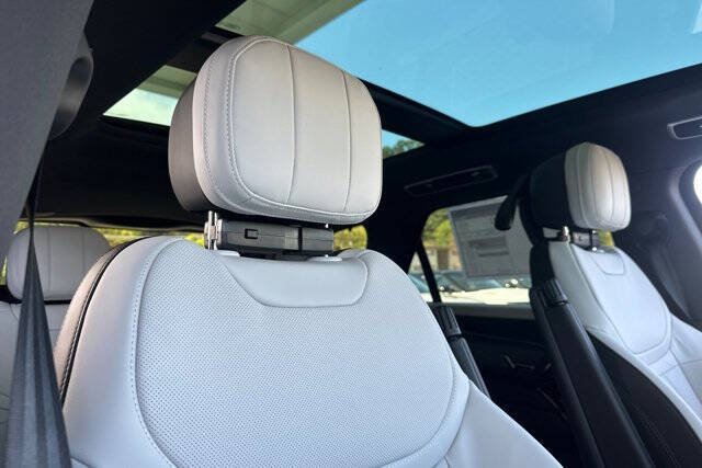 2025 Land Rover Range Rover Sport P400 Dynamic SE