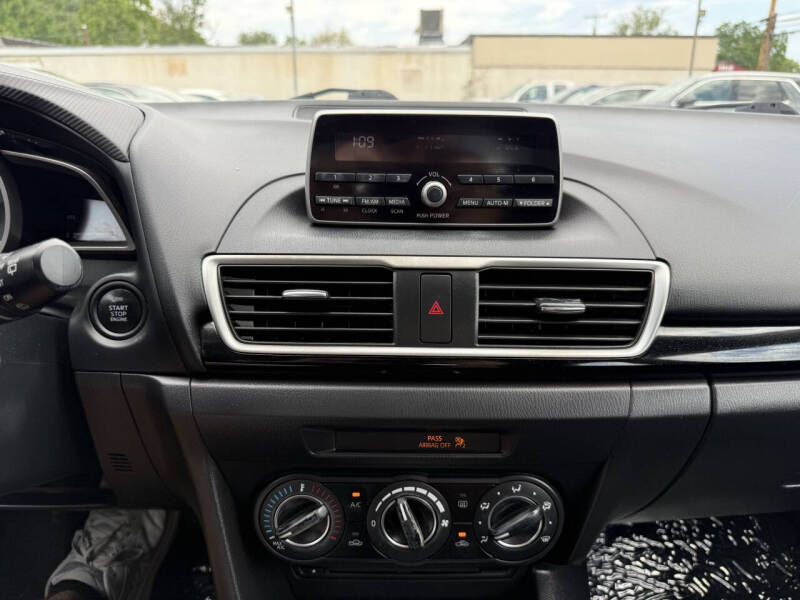 2014 Mazda MAZDA3 i Touring