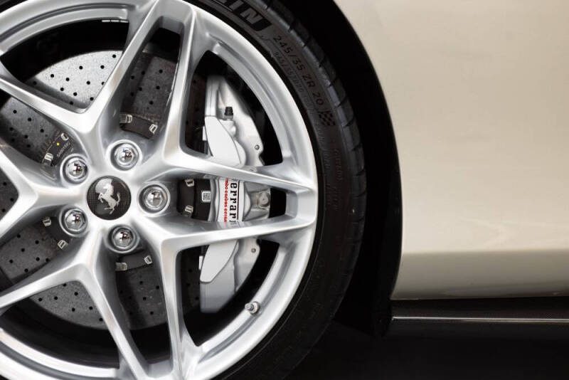 2024 Ferrari Roma Spider