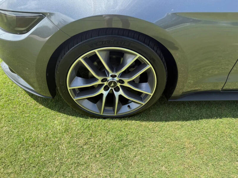 2015 Ford Mustang