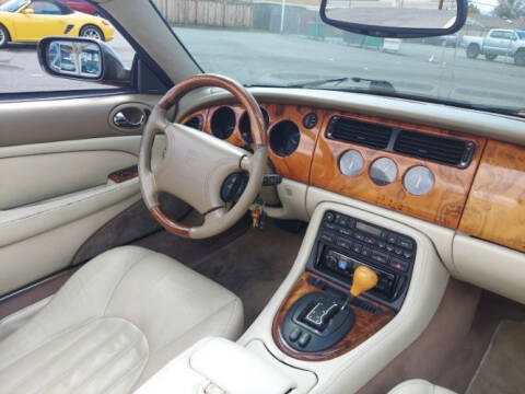 1998 Jaguar XK8
