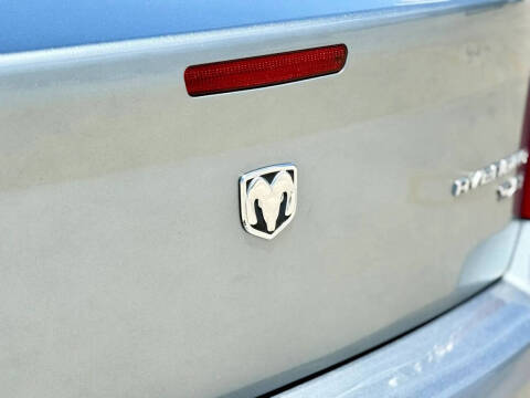 2010 Dodge Avenger SXT