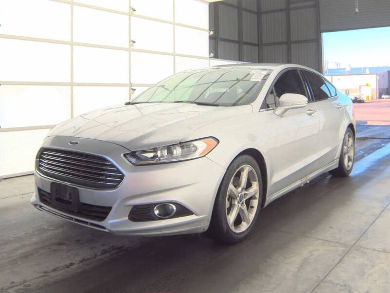 2015 Ford Fusion SE's photo