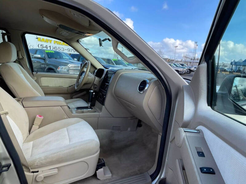 2006 Ford Explorer XLT