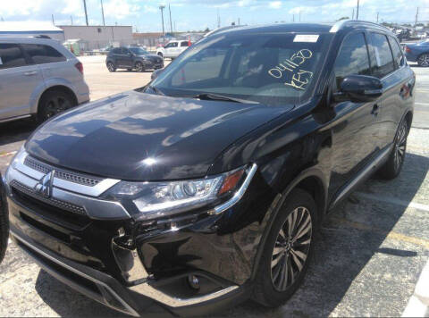 2020 Mitsubishi Outlander for sale at Auto Palace Inc in Columbus OH