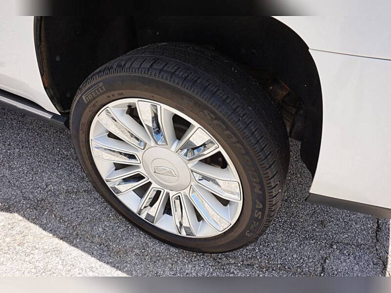 2019 Cadillac Escalade Platinum