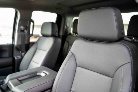 2025 GMC Sierra 2500HD Pro