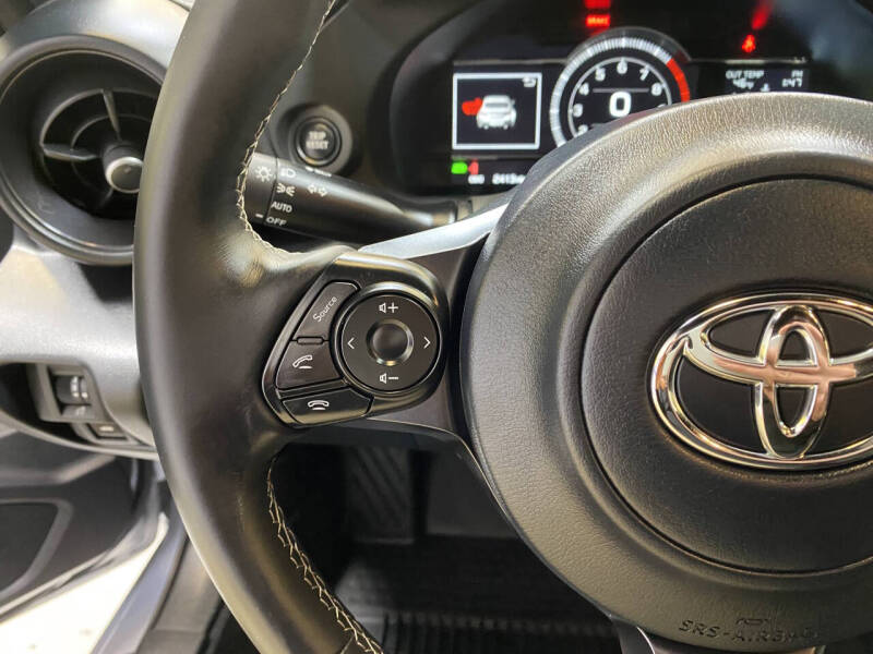 2025 Toyota GR86 Premium