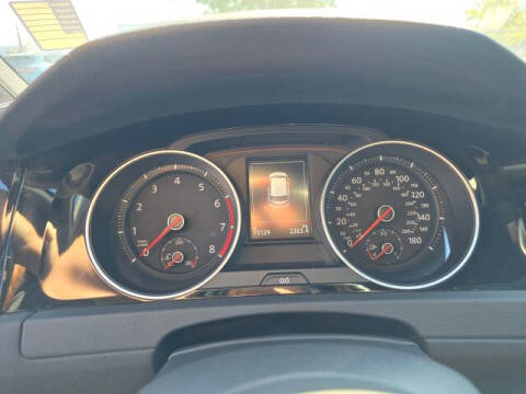 2021 Volkswagen Golf GTI SE